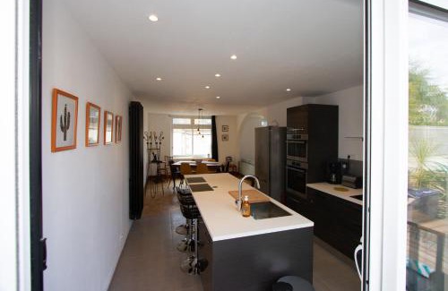 Concarneau Apartamento | Les Aigrettes - Appartement spacieux - Terrasse et garage