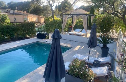 Boulouris-sur-Mer Casa | "LES ALIZES" Côté PISCINE PROCHE BORD DE MER