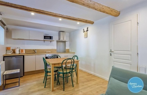 Menthon-Saint-Bernard Apartamento | Les Amandiers - T2 apartment