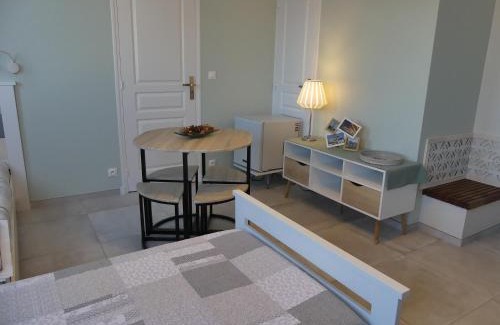 Amboise Cama Y Desayuno | Les Ambaciales