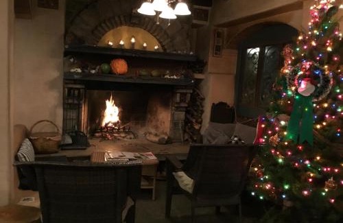 Del Mar Hotel | Les Artistes Inn