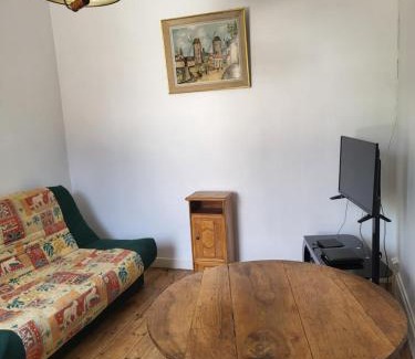 Lapalisse Apartamento | Les Bleuets