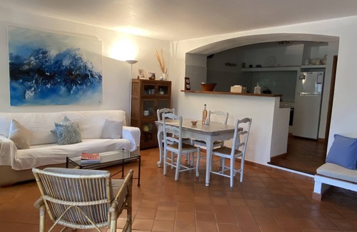 Ramatuelle Apartamento | *** Les BOUTINELLES * Magnífico apartamento en LA FERME DU MOULIN ROUX
