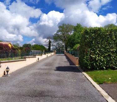Chaptelat Casa | LES BRUYERES
