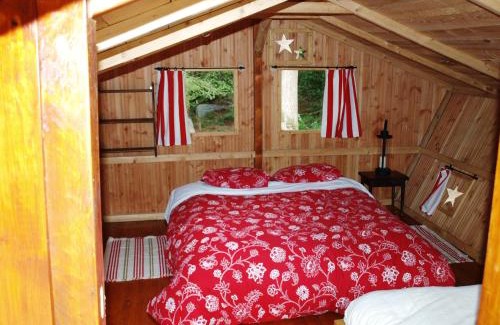 Cleder Cama Y Desayuno | Les cabanes de Kermenguy