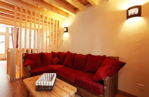 Villar-d'Arene Apartamento | Les Cabasses 6 - Accommodation in a village house