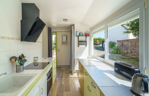 Loctudy Casa | LES CAMELIAS ***
