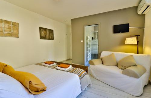 Carry-le-Rouet Cama Y Desayuno | Les Chambres d'Hôtes du Grand Mornas