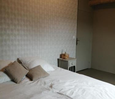 Epineu-le-Chevreuil Casa | Les chambres de balade au jardin