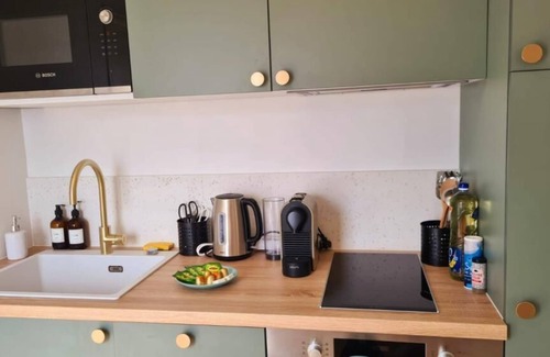 Dalby Apartamento | Les Chevrons : Charme de L'ancien et Modernité