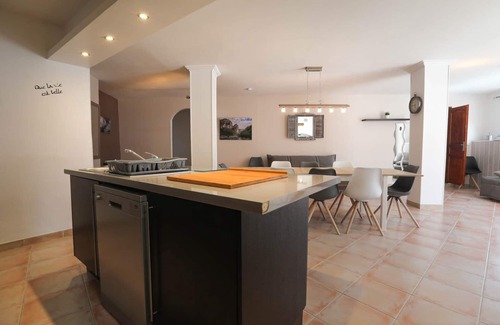 Bourg-Saint-Andeol Casa | Casa rural "Les cigales"