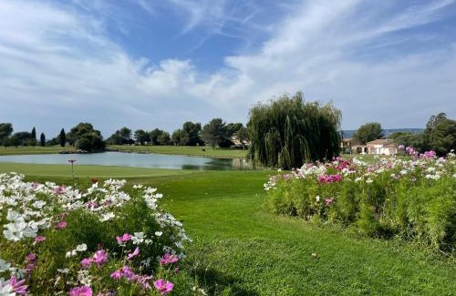 Pont Royal Cama Y Desayuno | LES CISTES