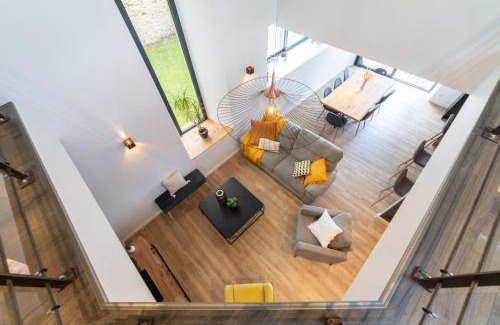 Moyrazes Casa | Les Combettes - Terrasse, Jardin & Proche Lac
