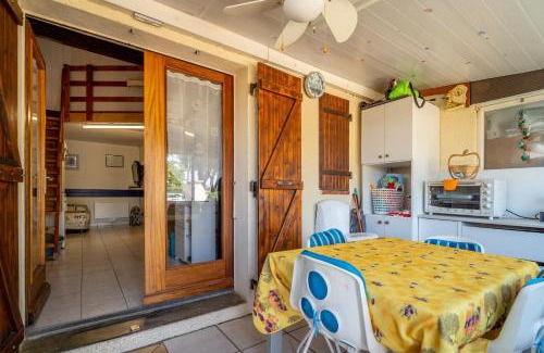 Saint-Pierre-la-Mer Casa | Les Eaux Vives 1