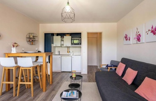 La Palmyre Apartamento | Les Ecureuils by Interhome