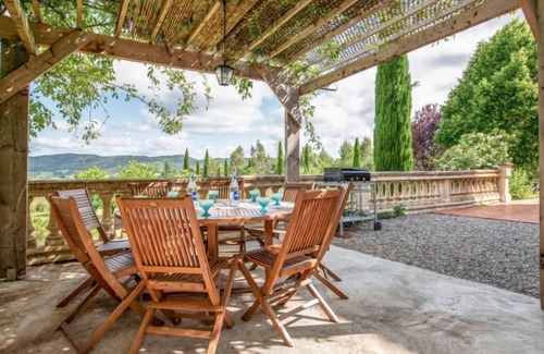 Vendemies Casa | Les Ecuries by Interhome