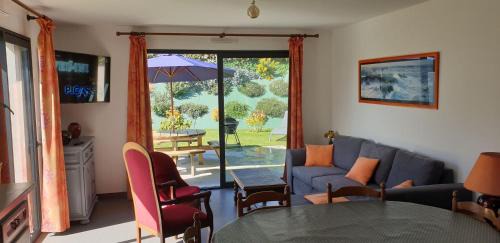 Saint-Pol-de-Leon Casa | LES EMBRUNS JARDIN