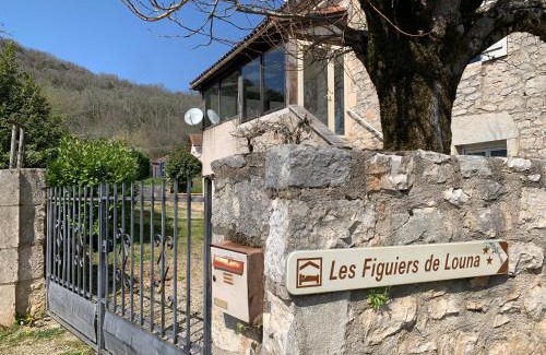 Saint-Gery Apartamento | Les Figuiers de Louna - PIERRE ENSOLEILLÉE - 110 m2 et une véranda