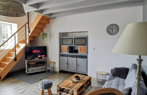 Rom Casa | Les Gîtes de La Roche Élie Chez Léonie