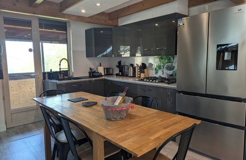 Saint-Pierre-dels-Forcats Apartamento | Les Gentianes, Apartment at the foot of the slopes in Saint Pierre Dels Forçats