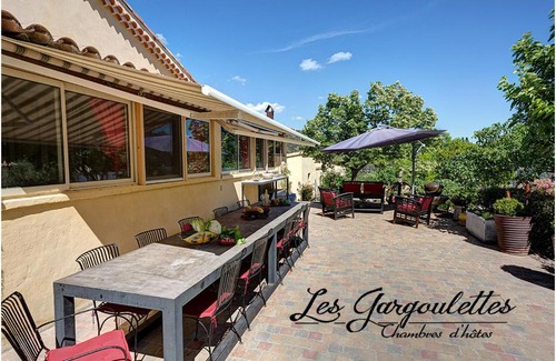 Lauris Cama Y Desayuno | Les Gargoulettes