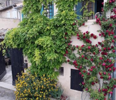Grignan Casa | Les Grés Logis de Charme