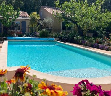 Eyragues Casa | Les Hauts d'Eyragues gite Rêverie Meublé classé 4 étoiles
