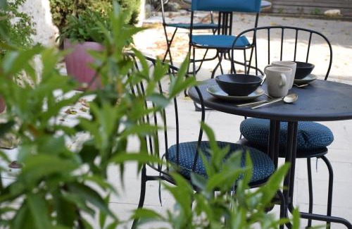 Courcoury Cama Y Desayuno | Les Herbes Folles