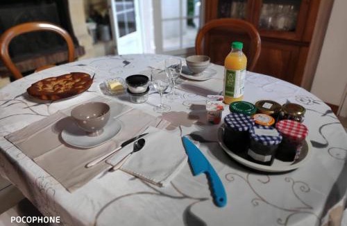 Saint-Emilion Cama Y Desayuno | Les ID de Saint Emilion