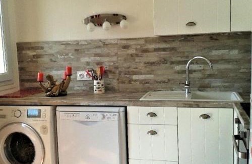 Les Issambres Apartamento | Les Issambres : Appt 2P cabine, clim, piscine - FR-1-226-307