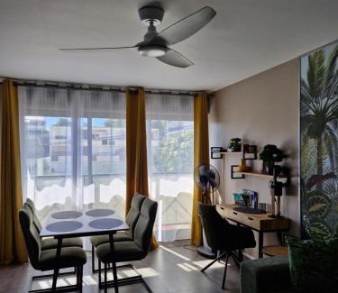 Saint-Denis Apartamento | Les jardins de la riviére , cinq minutes à pieds du barachois , très proche du centre ville de Saint denis