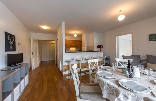 Bredannaz Apartamento | LES LIBELLULES - Appartement surplombant le lac.