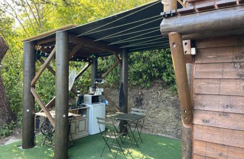 Privas Otro | Les lucioles cabane chalet avec Jacuzzi privatif