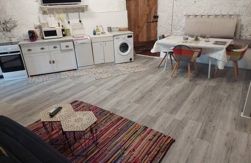 Tuchan Cabaña | Les Maisons de Gaïa: Renovated barn