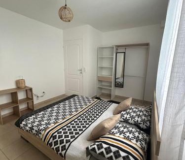 Les Avirons Apartamento | Les Manzèls, location saisonnière entre mer et forêt