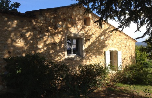 Gargas Casa | Moras: Bastidon 55m2 para 2/4 personas en una vista tranquila de Luberon