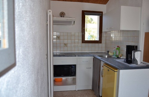 Saint-Dezery Apartamento | Les Olivettes - Gite Romance
