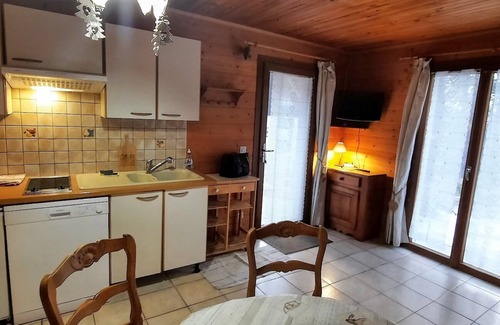 Les Orres Chalet De Esquí | Les Orres pied des pistes, dans chalet, location pour 2 /3 personnes
