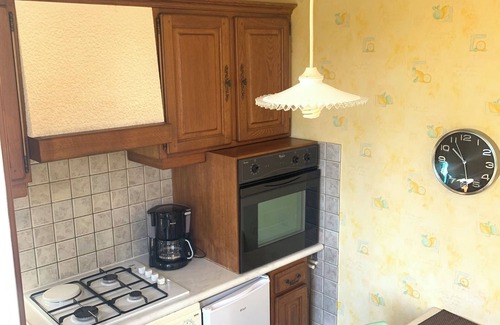 Vic-sur-Cere Apartamento | les Pétunias