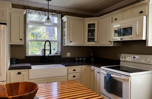 Franklin County Casa | Les Pepins - 4 BR 1 B in Eustis- 8 miles from Sugarloaf