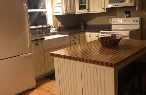 Franklin County Casa | Les Pepins - 4 BR 1 B in Eustis- 8 miles from Sugarloaf