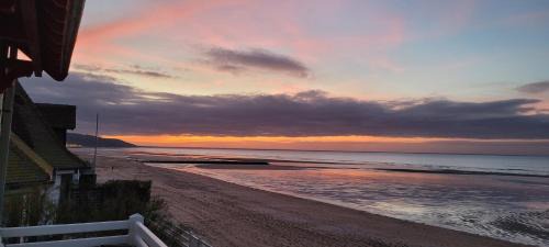 Blonville-sur-Mer Apartamento | Les pieds dans l'eau