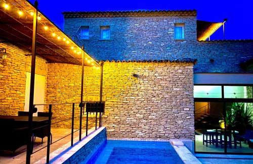 Gordes Villa | Les Pres de Gordes
