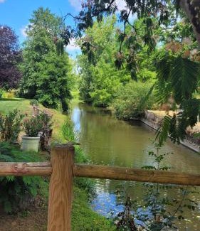 Le Boupere Casa | les rives du Lay gîte Joly