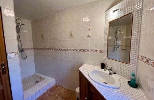 Vallieres-les-Grandes Casa | Les Romarins