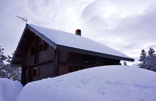 Guzet Neige Chalet De Esquí | "LES RONDINS, Guzet snow chalet, direct start to slopes and hikes, panoramic view