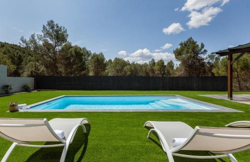 Castellnou de Bages Chalet De Esquí | Les Roques