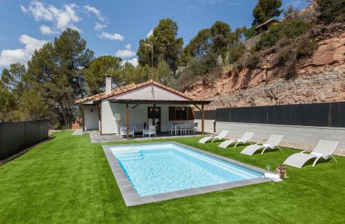Castellnou de Bages Chalet De Esquí | Les Roques
