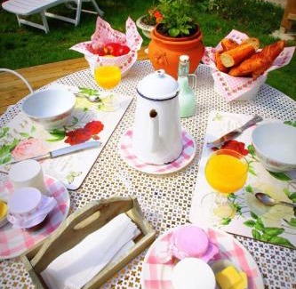 Boufflers Cama Y Desayuno | Les Roulottes des Songes de l'Authie