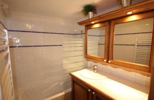 Bisanne 1500 Apartamento | Les Saisies: 3 pièces cosy, 2 sdb, balcon, parking, 6 pers - FR-1-293-78